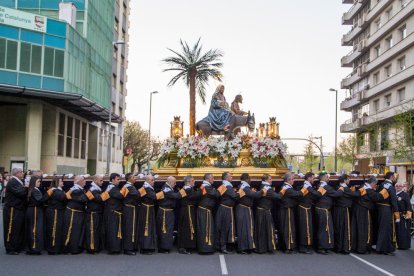 Les processons surten al carrer per la Setmana Santa lleidatana.