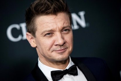 Jeremy Renner fue atropellado por el quitanieves para salvar a su sobrino