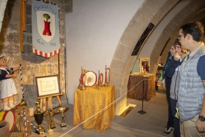 La exposición recordó la banda de cornetas y majorettes. 