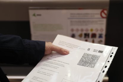 La UE prorroga un año más el reglamento del pasaporte de vacunación covid