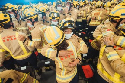 La última promoción de los Bomberos contó con 18 mujeres. 