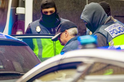 Prisión por terrorismo para el hombre de 74 años detenido por los sobres 'bomba'