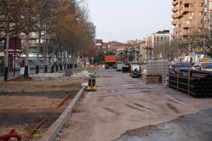 Imatge de l’estat actual de les obres a la rambla d’Aragó.