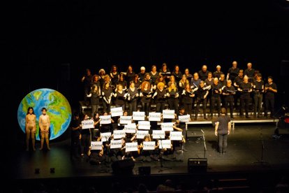 El Cor de l'Orfeó Lleidatà estrena el espectáculo 'Mare Terra' en La Llotja