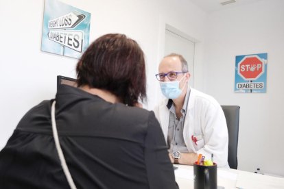 El Hospital Arnau de Vilanova de Lleida estrena una consulta dirigida al estudio integral de los pacientes con obesidad