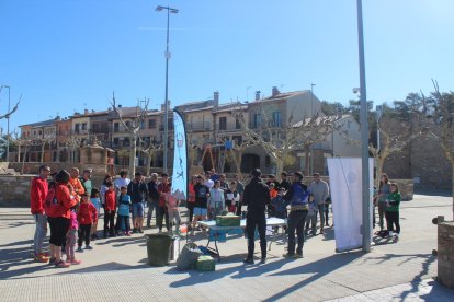 Carrera d'orientació a Tiurana pel Dia Mundial de l'Activitat Física