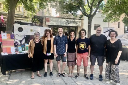 Foto de família dels participants en la jornada d’ahir del Galacticat.