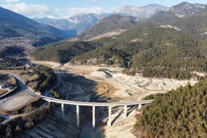 El estado actual de la cola del embalse de la Llosa del Cavall. 