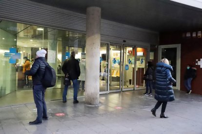 L’entrada del CAP de Ferran, a la ciutat de Lleida.