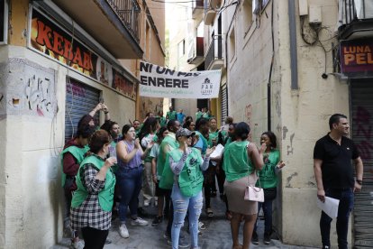 Miembros de la PAH bloquearon la calle que da a la entrada del bloque.