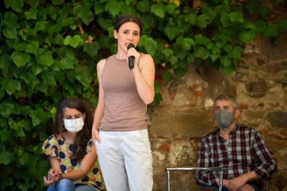 Irene Montero durante una visita a Extremadura el sábado.