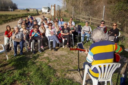 Mig centenar de persones van anar a la jornada reivindicativa.