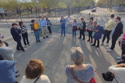 La actividad empezó en Passeig de Ronda y recorrió varios puntos históricos de la Mariola. 