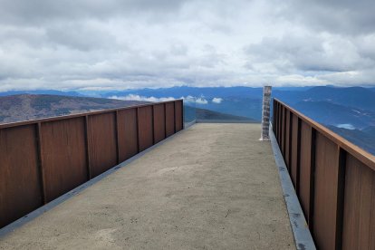 El mirador de la Creu de Guils ja està operatiu.