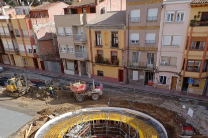 Les obres al pou de gel del passeig del Cegonyer.