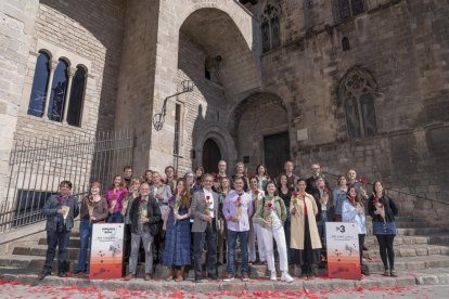 Los ganadores de diversos premios literarios catalanes, se reunieron ayer en Barcelona.