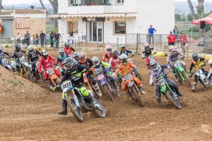 Bellpuig va acollir ahir la sessió de classificatòries a les categories MX1 i MX2, a més de la primera mànega de MX125.