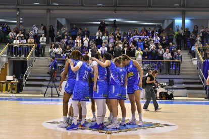 Les jugadores del Cadí, després de la derrota de dijous al Palau.