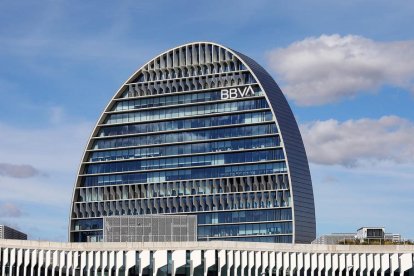 Imagen del edificio La Vela de BBVA, situado en Madrid.