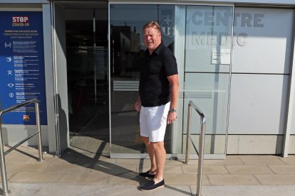 Ronald Koeman ayer antes de hacerse la prueba PCR.