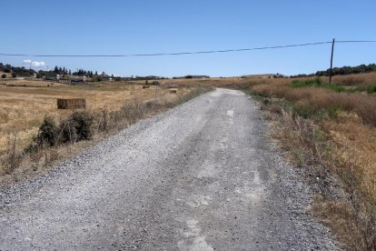 El firme de la carretera está ahora en un estado precario. 