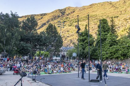 El pal xinès, protagonista de l’espectacle de Cirque entre Nous.