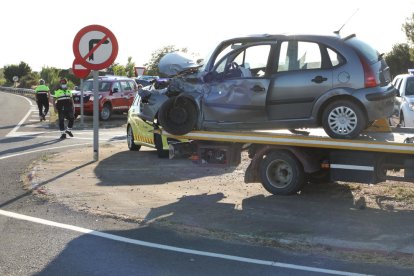 Imagen del coche en el que viajaba la víctima.