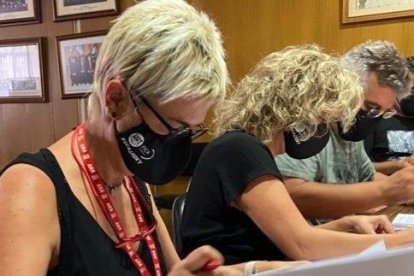 Moment de la firma del conveni de fleques de Lleida.