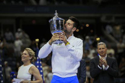 Djokovic suma en Nueva York su 24 Grand Slam e iguala a Court