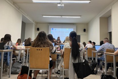 Inici de curs en una classe de la UdL.