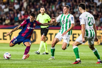 Joao Cancelo, un golazo de calidad.