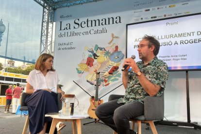 Entrega del Premi Difusió al cantant de Solsona Roger Mas.