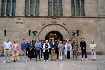 Minuts de silenci a Lleida per l'assassinat masclista a Tarragona