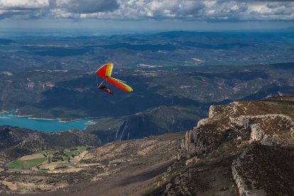 Una vista aèria de la zona d’Àger, que acollirà dos grans cites aquests dos propers anys.