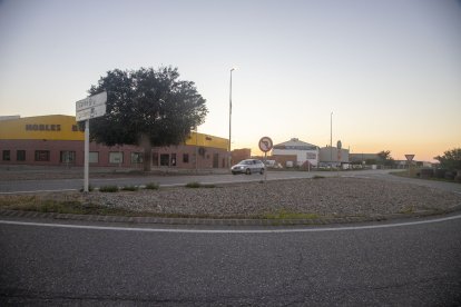 Anglesola passarà de tenir una rotonda partida a una de sencera.