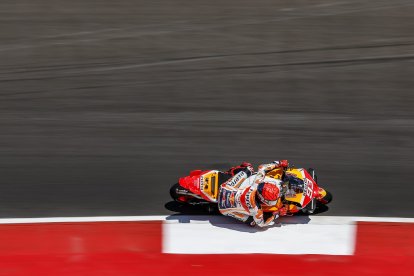 Marc Márquez, rodant ahir al circuit de Mandalika.