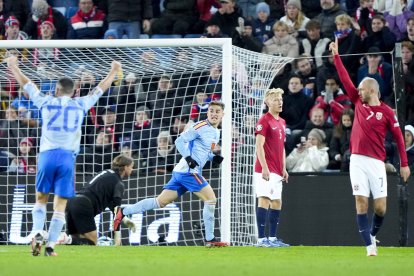 Gavi celebra el gol que va classificar Espanya per a l’Eurocopa.