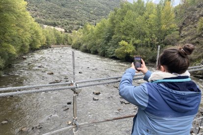 El riu Noguera Pallaresa al seu pas per Rialp.