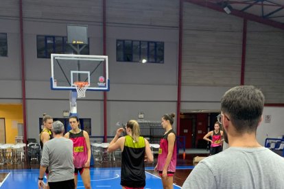 L’equip urgellenc es va entrenar ahir a la tarda al pavelló de Moschato, a prop d’Atenes.