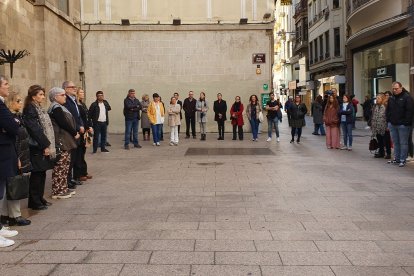 Concentració a la plaça de la Paeria.