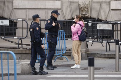 Més de 1.600 agents vigilaran avui el Congrés, i des d’ahir ja hi havia controls a les portes.