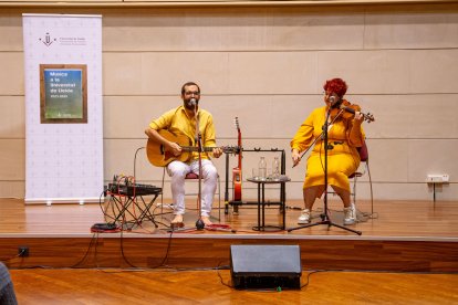 Joan Baró i Nuria García, el duo Lauzeta, a la UdL el passat dia 9.