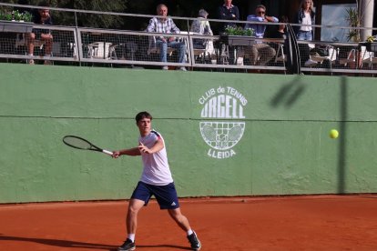 Adrià Franco, jugador del CT Lleida, que ahir es va classificar per a les semifinals del torneig.