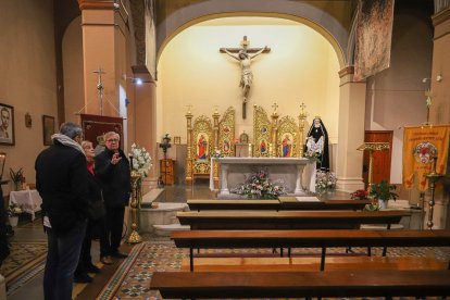 Edils de Junts van visitar l’església de la Sang.