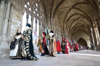 Relleu de capitanies. La Seu Vella és l'escenari del relleu de capitanies. El de la imatge, el darrer que es va fer, el 2019, abans de la pandèmia.