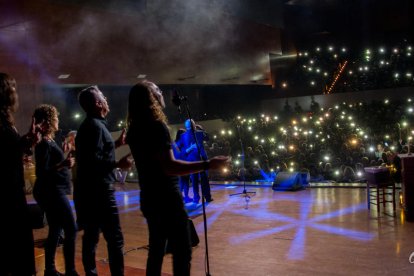 assajos amb distància i mascareta. La pandèmia ha obligat a canviar les dinàmiques de treball del grup. 