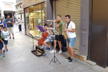 Street Winds: “Tocar al carrer és una experiència, no una necessitat”