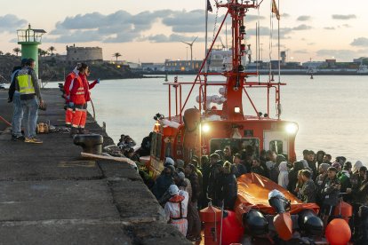 Salvament Marítim va rescatar ahir 140 migrants a Lanzarote.