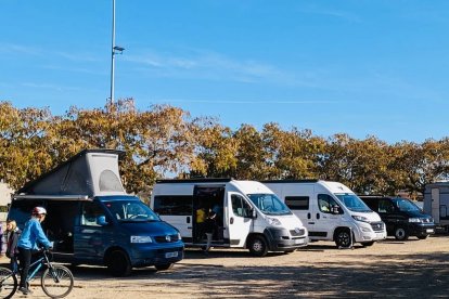 La zona d’autocaravanes que Almenar va inaugurar diumenge.