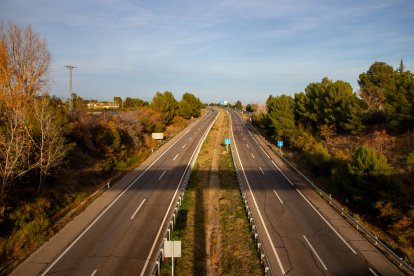 El vehicle va ser detectat circulant en sentit contrari a Lleida fins a Fraga.